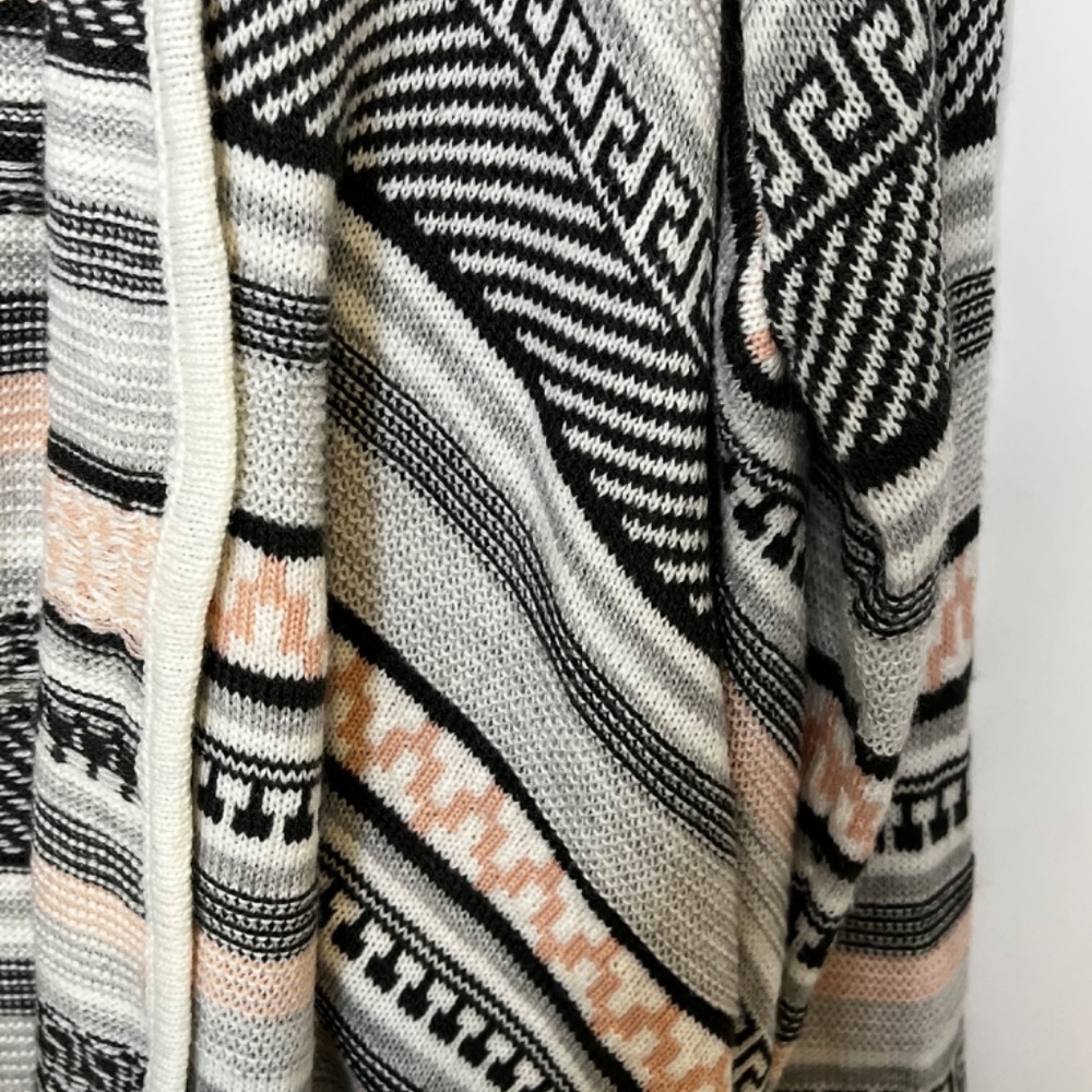 Cato Open Front Draped Fringe Sweater Size L - image 3